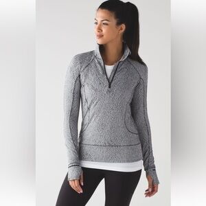 Lululemon rush hour 1/2 zip running luon spray jacquard white black pullover